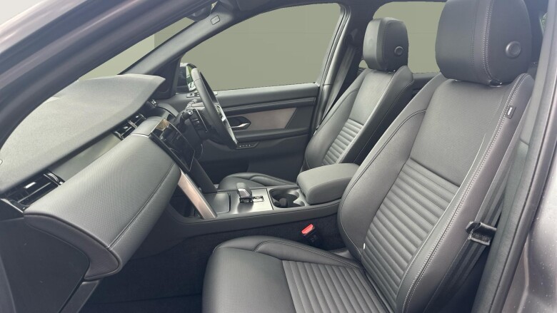 Land Rover Discovery Sport 2.0 D200 Dynamic SE 5dr Auto [5 Seat] Diesel Station Wagon